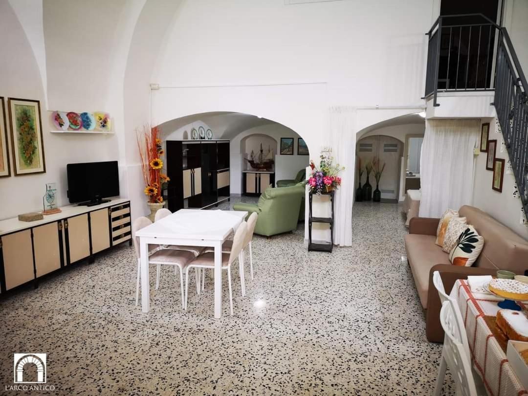 Arco Antico Hotell Grassano Eksteriør bilde